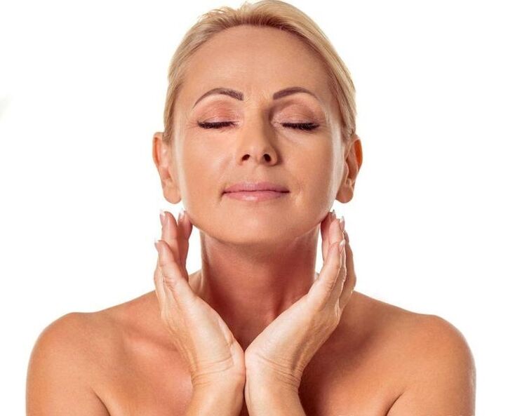 massage da mặt để trẻ hóa